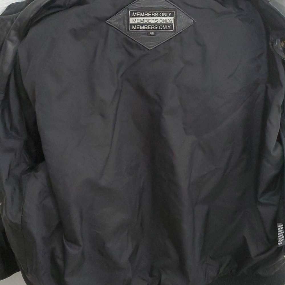Members Only leather jacket - Picture 16 of 16